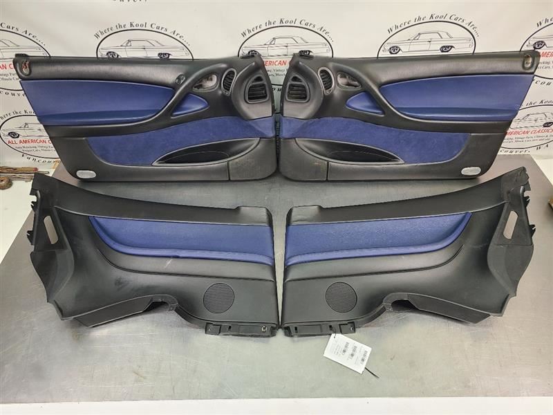 GTO 4セット 2004-06 GTO Complete Set of Four Door Trim Panels, Blue - OEM