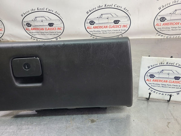 2004-09 Cadillac XLR Right Side Dash Glove Box Assembly, Black - OEM2