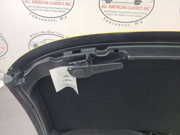 1997-04 C5 Corvette Targa Top Removable Roof Panel, Millennium Yellow 79U - OEM17