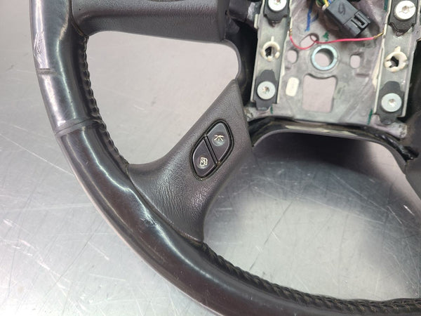 2003-07 Hummer H2 Factory Steering Wheel w/ Radio Controls - OEM4