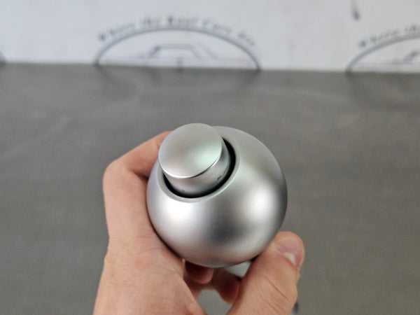 2003-06 Chevy SSR Automatic Transmission Shifter Knob, Silver Satin, Nice! - OEM1