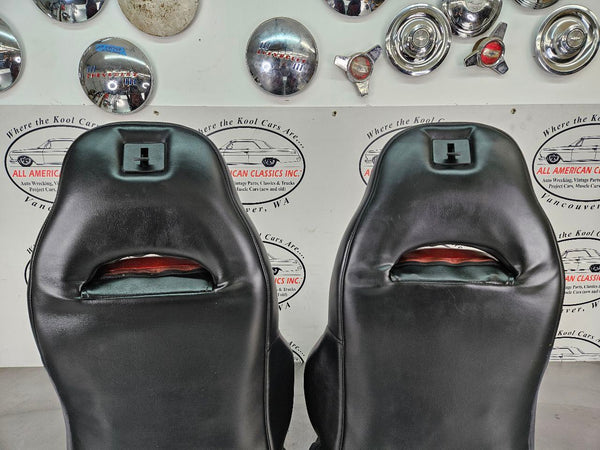 1997-04 C5 Corvette Sport Seat Pair, Black and Red, Right / Left - OEM17