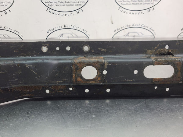 1973-87 Chevy/GMC Truck Factory 4x4 4wd Transmission Crossmember Xmember Mount7