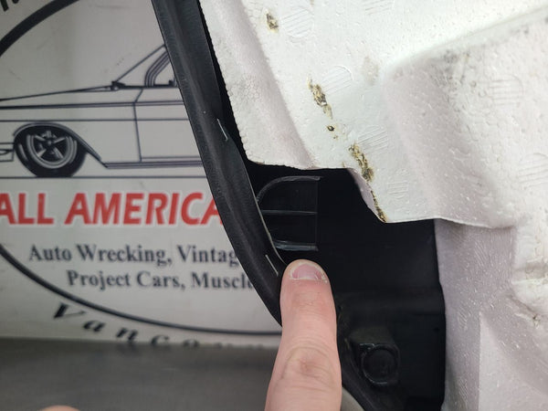 1997-04 C5 Corvette Front Door Trim Panel Pair, Right, Left, Black / Gray, RH,LH22