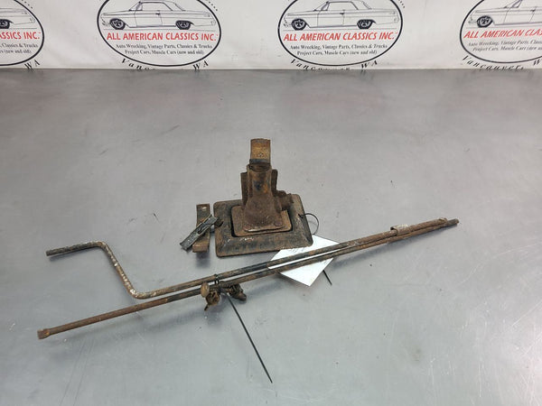 1973-80 Chevy Suburban Factory 3/4 Ton Jack w/ Hold Down and Tools - OEM GM0