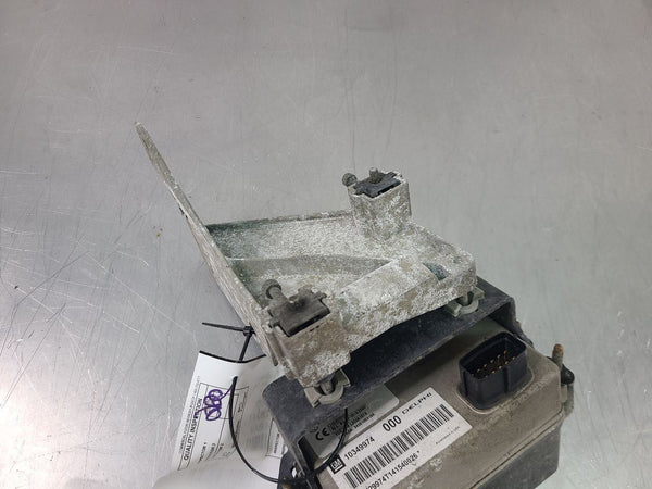 2004-05 Cadillac XLR Cruise Control Module Assembly w/ Bracket, #10349974 - OEM2