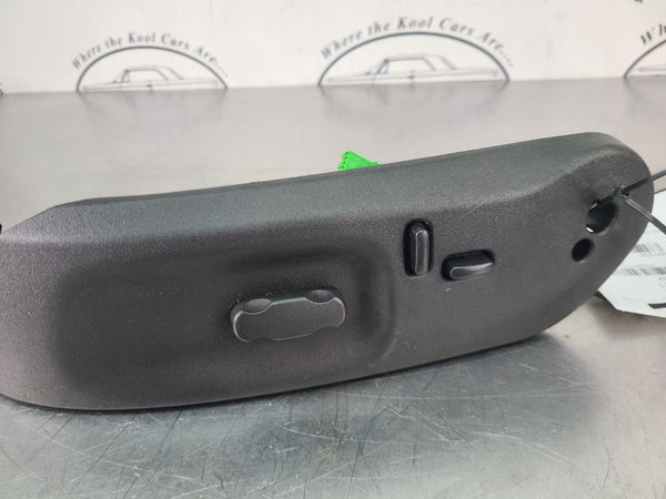 2005-13 C6 Corvette Seat Control Switch w/ Bezel Trim, Right Passengers Side2