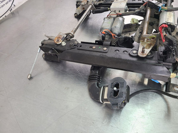 2004-09 Cadillac XLR Right Passenger Side Power Seat Track Assembly w/ Motors3