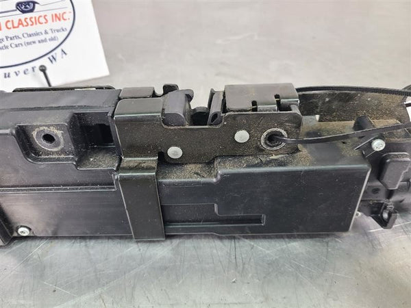 2009 C6 Corvette Rear Trunk Hatch Pulldown Latch / Lock Assembly - OEM1