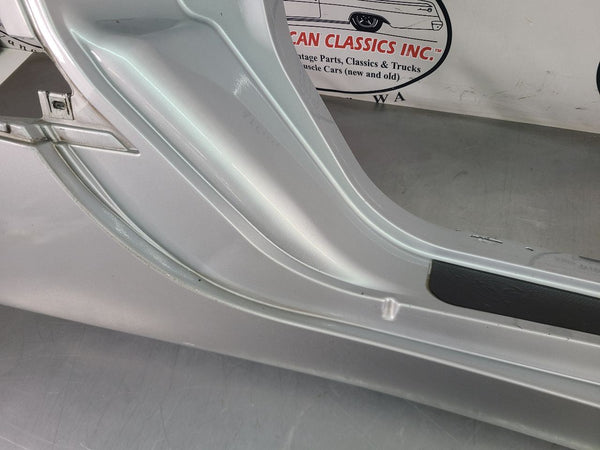 1997-04 C5 Corvette Right Side Rocker Aperture Panel Moulding, Sebring Silver3