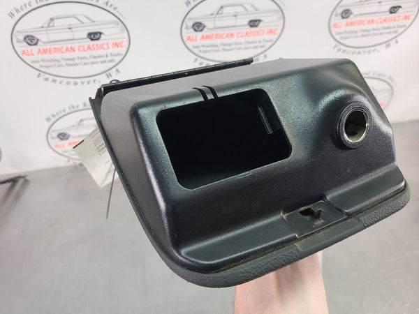 2003-06 Chevy SSR Front Dash Cubby Compartment / Ashtray w/ Lighter - OEM5