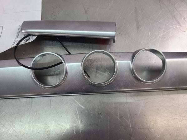 2003-06 Chevy SSR Front Dash Spear Trim 2-Piece Set, Silver - OEM3