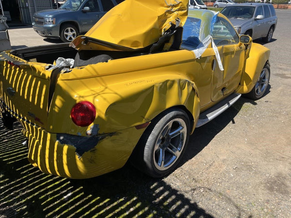 2003-06 Chevy SSR Exterior Fuel Filler Door Assembly, Yellow - OEM21