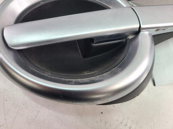 200306 Chevy SSR Passengers Side RH Interior Door Handle Trim  OEM2