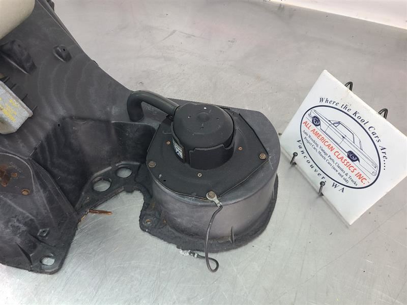 thumbnail image 2 of Rebuilt A/C Evaporator Unit For 85-87 Chevy/GMC Truck & 87-91 SUV – Square Body, Factory AC 2 of 5