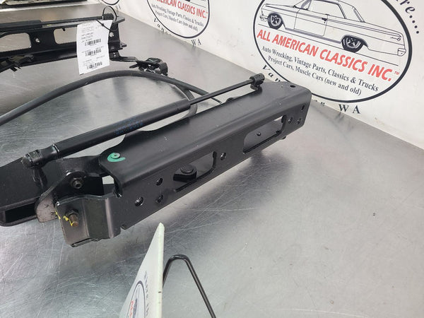 2003-06 Chevy SSR Rear Truck Bed Topper / Tonneau Main Lift Hinge Pair, LH/RH12