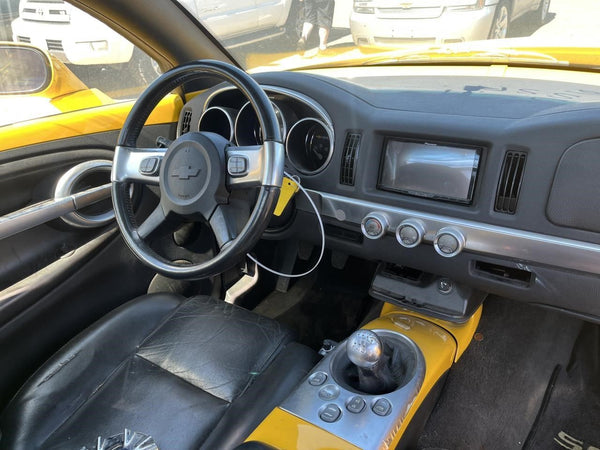 200306 Chevy SSR Drivers Side LH Exterior APillar Moulding Trim, Yellow19