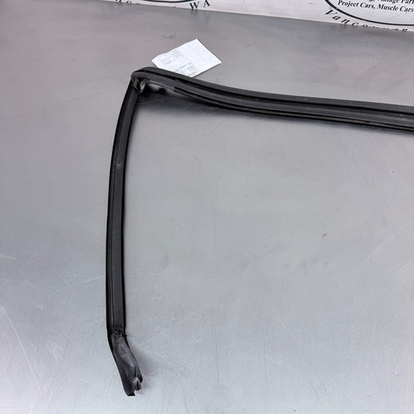 2005-13 C6 Corvette Front Windshield Factory Weather Stripping - OEM1