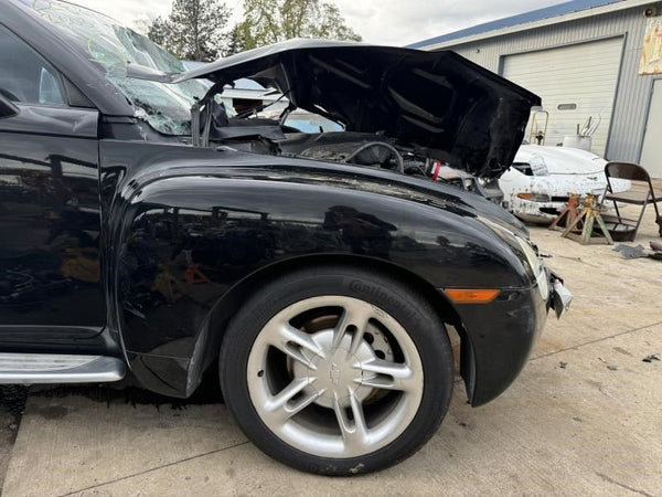 2003 Chevy SSR Steering Wheel Assembly w/ Button Controls, Black, 63k Miles16