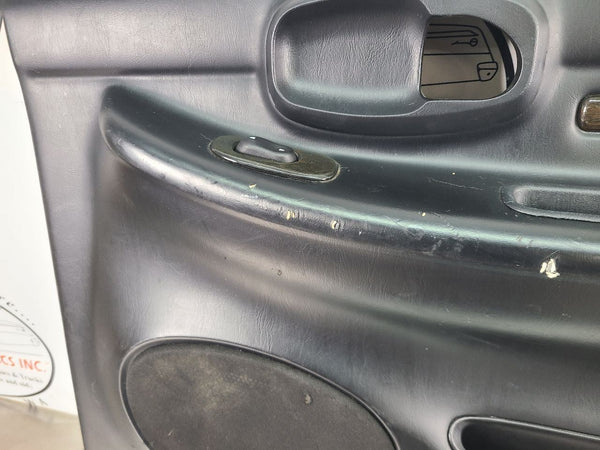 2002 Lincoln Blackwood Passengers Side RH Rear Door Trim Panel Assembly, Black6