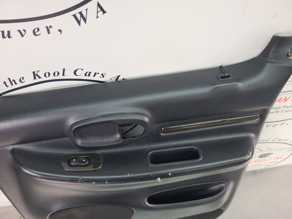2002 Lincoln Blackwood Passengers Side RH Rear Door Trim Panel Assembly, Black2
