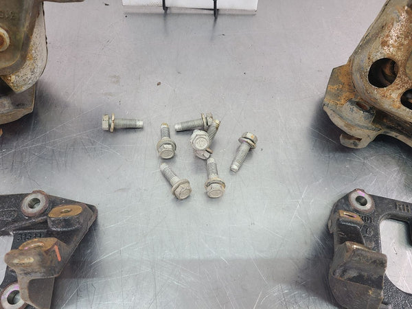 2005-06 Chevy SSR 6.0L Engine Mounts Motor Stand Bracket Set - OEM4