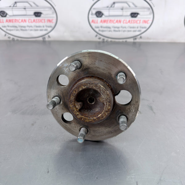 2004-06 GTO Rear Axle Shaft Outer Spindle Stub / Wheel Mount Flange , LH or RH1