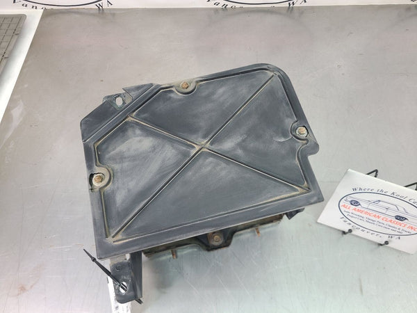 200306 Chevy SSR Battery Mount Box / Holder Assembly  OEM1