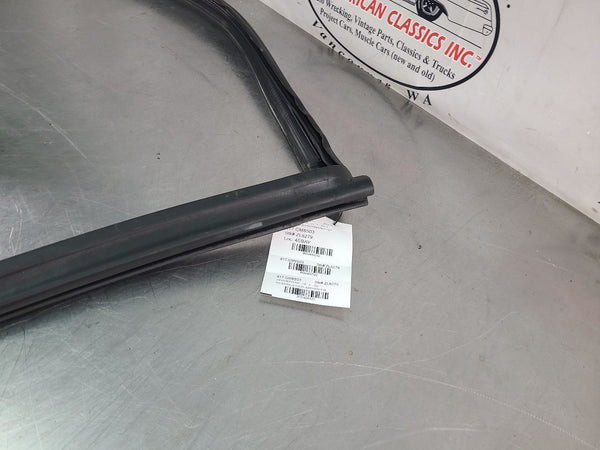 200306 Chevy SSR Front Windshield Weather Stripping  OEM6