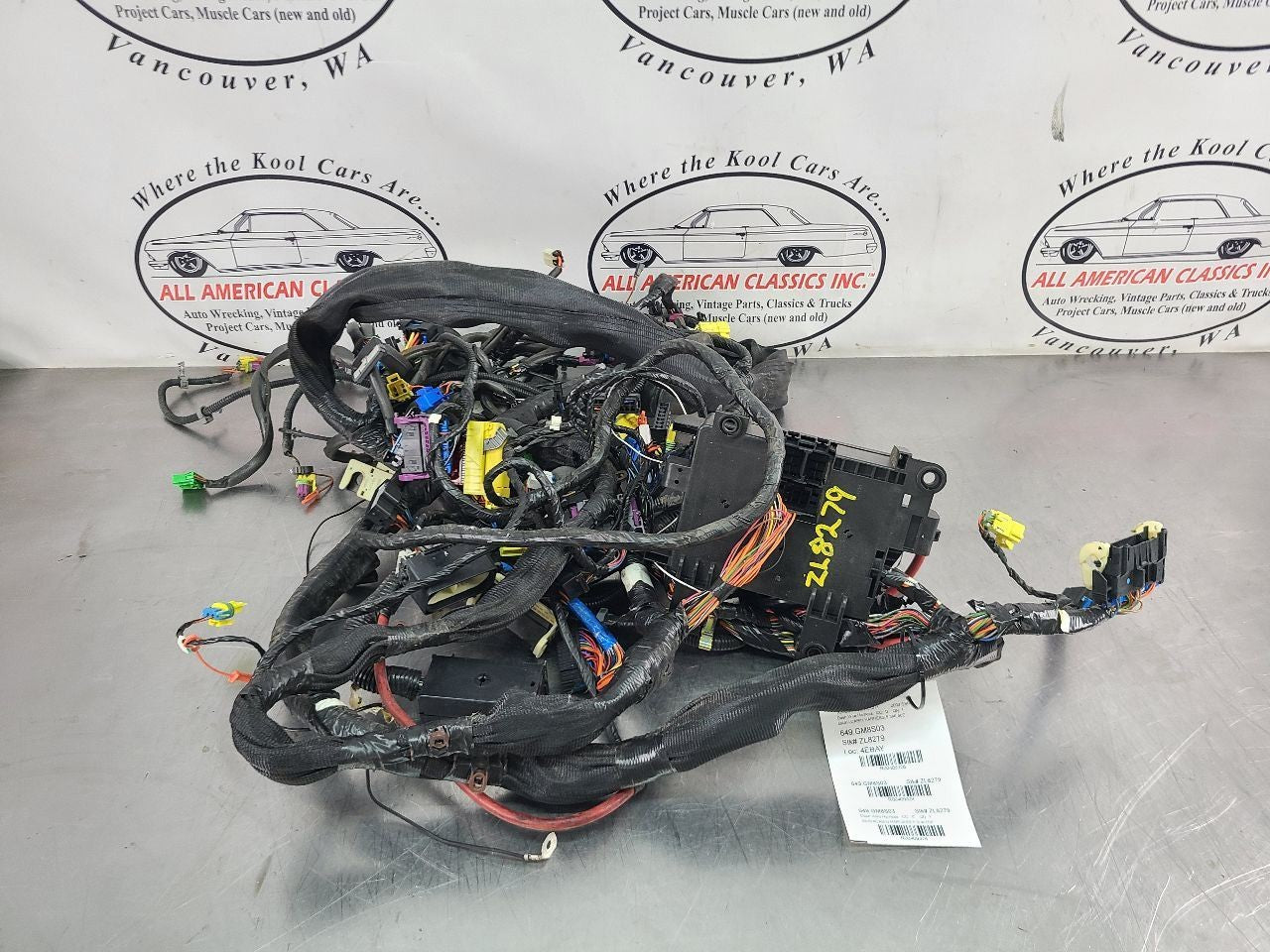 2003 Chevy SSR 5.3L, 4L60E Dash / Interior Cabin Wiring Harness Assembly  OEM0
