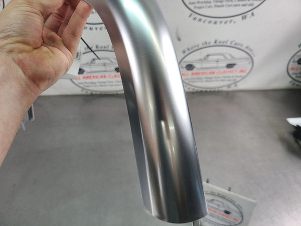 200306 Chevy SSR Drivers Seat Upper Silver Headrest Hoop Trim  OEM1