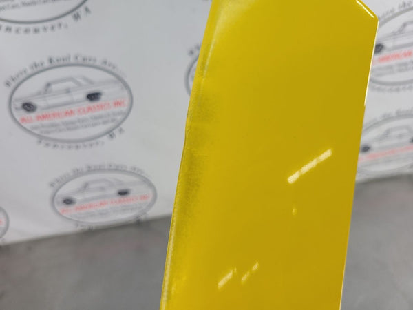 200306 Chevy SSR Drivers Side LH Exterior APillar Moulding Trim, Yellow7