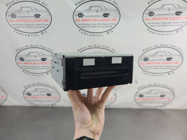 2004-09 Cadillac XLR Radio CD Player Assembly - OEM0