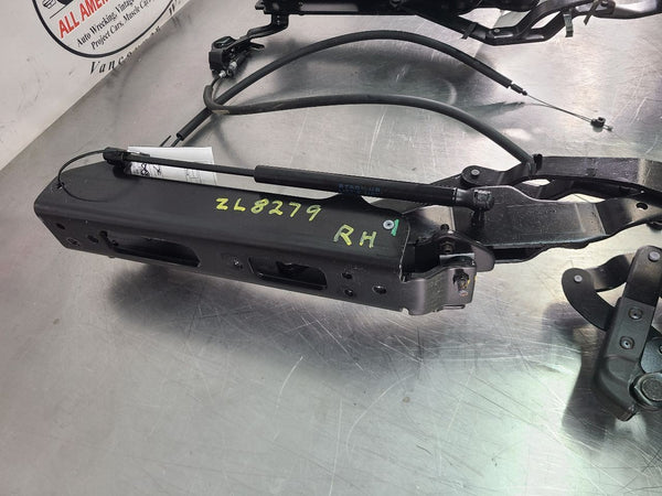 2003-06 Chevy SSR Rear Truck Bed Topper / Tonneau Main Lift Hinge Pair, LH/RH5