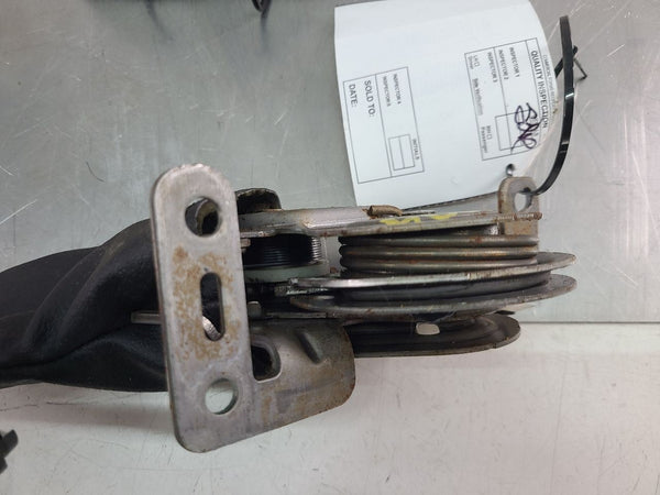 200306 Chevy SSR Ebrake Emergency Brake Handle Assembly  OEM6