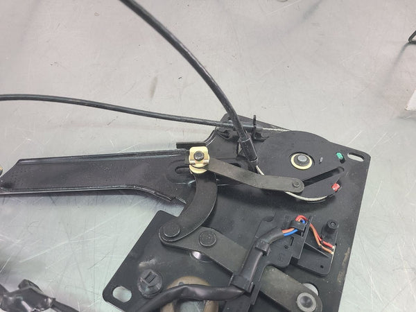 200306 Chevy SSR Convertible Top LH Roof Travel Sensor / Microswitch  OEM1