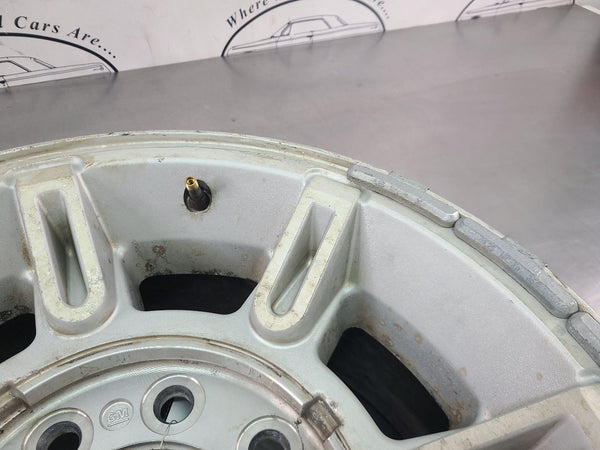 2003-07 Hummer H2 Factory 7 Spoke Aluminum Wheels, 17x8.5 - OEM3