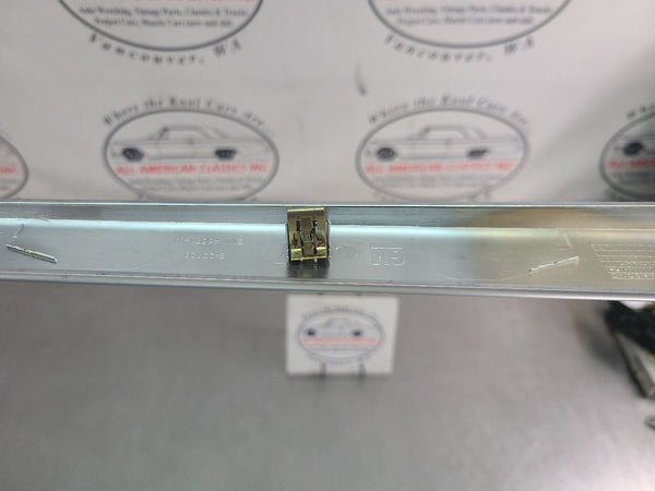 200306 Chevy SSR Front Center Dash Silver Strip Trim Bezel  OEM10