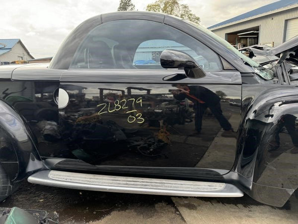 2003-06 Chevy SSR Drivers Side LH Door Felt Moulding, Black - OEM8