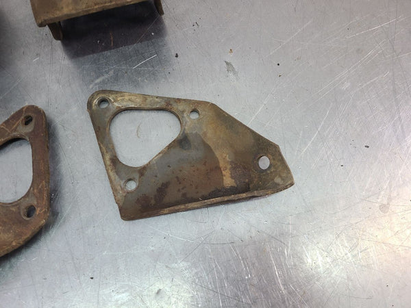 Chevy Suburban 350 TBI Engine Mounts / Cup Pair, LH/RH - OEM4