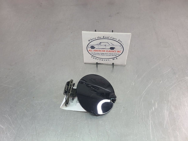 2003-06 Chevy SSR Exterior Fuel Filler Door Assembly, Black - OEM0