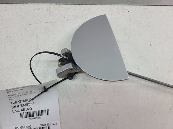 200306 Chevy SSR Passengers Side RH Exterior Door Handle Assembly, Silver Satin0