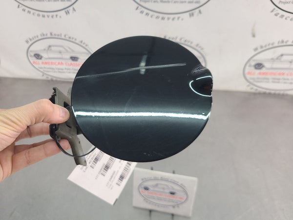2003-06 Chevy SSR Exterior Fuel Filler Door Assembly, Black - OEM2