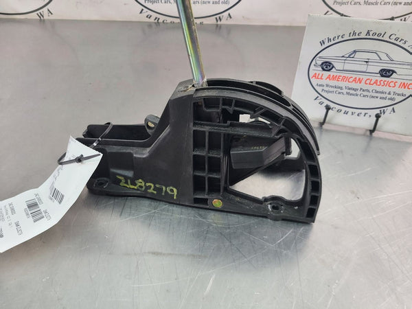 200306 Chevy SSR Bare Transmission Shifter Box Assembly  OEM5