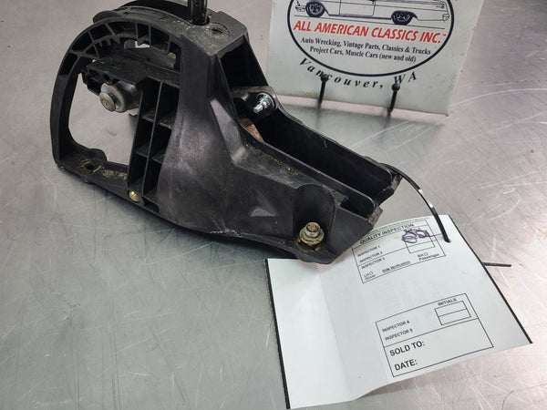 2003-07 Hummer H2 Automatic Transmission Floor Shifter Lever Gear Selector - OEM4