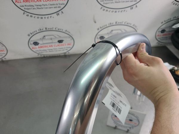 200306 Chevy SSR Drivers Seat Upper Silver Headrest Hoop Trim  OEM5