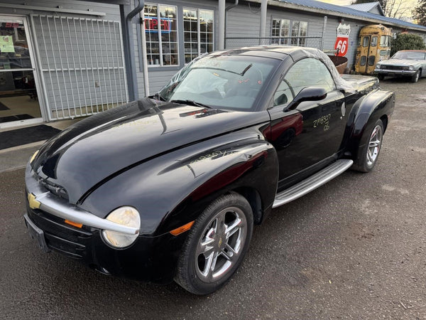 200306 Chevy SSR Front Dash Spear Trim 2Piece Set, Silver  OEM9