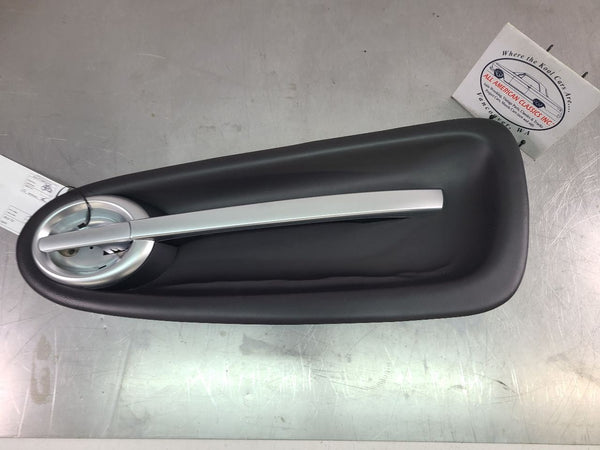 2003-06 Chevy SSR Passengers Side RH Door Insert Trim Panel w/ Spear Handle Trim1