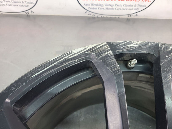 2012-15 Camaro 1LE RH Rear 20x11 Wheel, Opt. RSK, Light Curb Rash - OEM  2