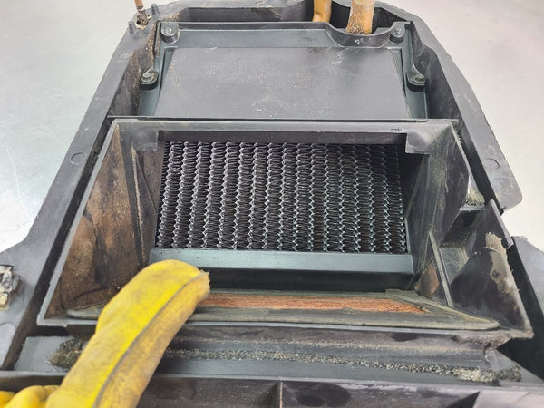 1991 Chevy Suburban A/C Under Dash Heater Housing Box Assembly, Loaded - OEM8